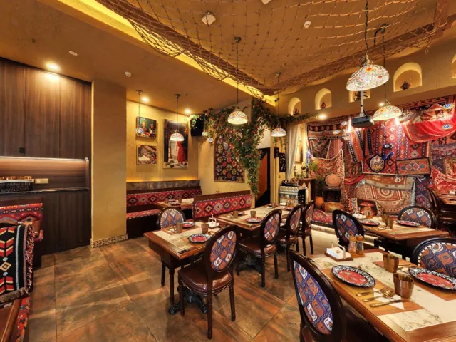 Huaqiangbei · Futian — preview image from this restaurant’s VR walkthrough